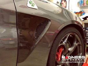  Alfa Romeo Giulia Quadrifoglio (QV) Fender Grill Frame Trim Kit - Carbon Fiber